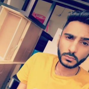 Meet your Posher, Ali