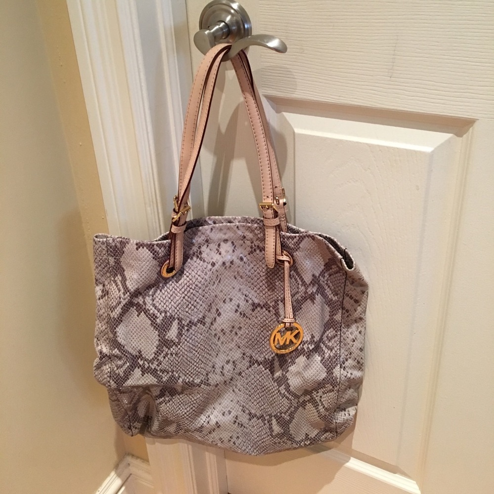 Michael Kors tote bag