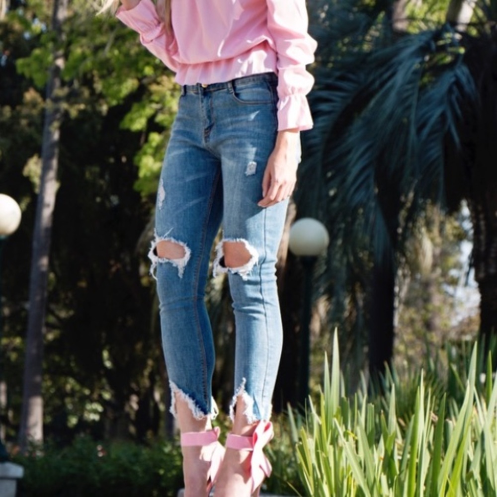 🌸 lucky ones jeans - Picture 3 of 4