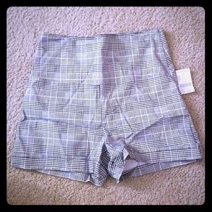 High Waisted Houndstooth Shorts