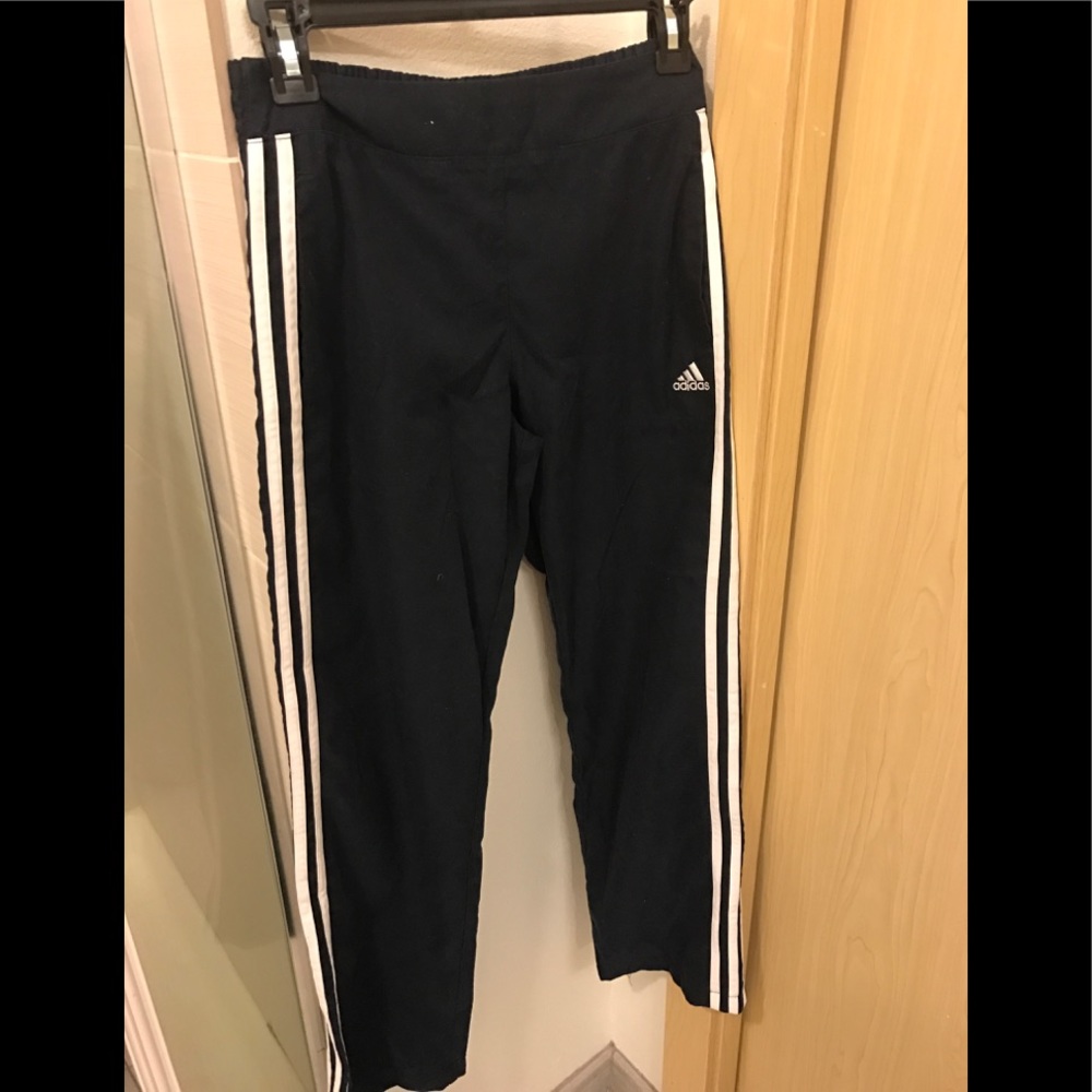 Adidas track pants (like new) size xs