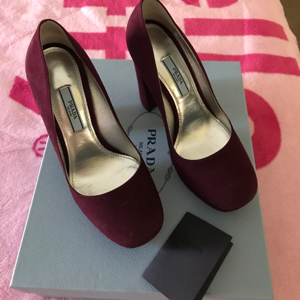 Prada granato chunky heels
