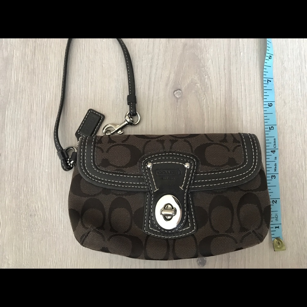 Coach wristlet - brown