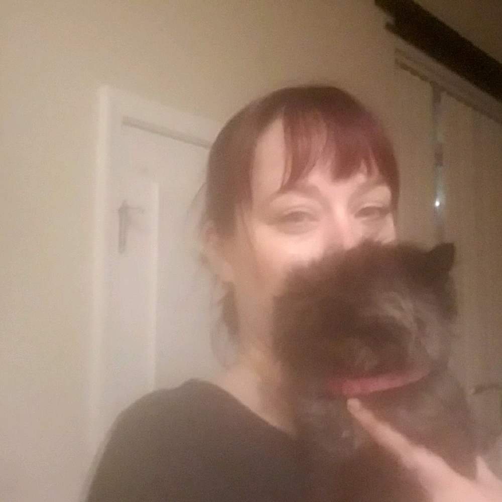 Meet your Posher, Naomi