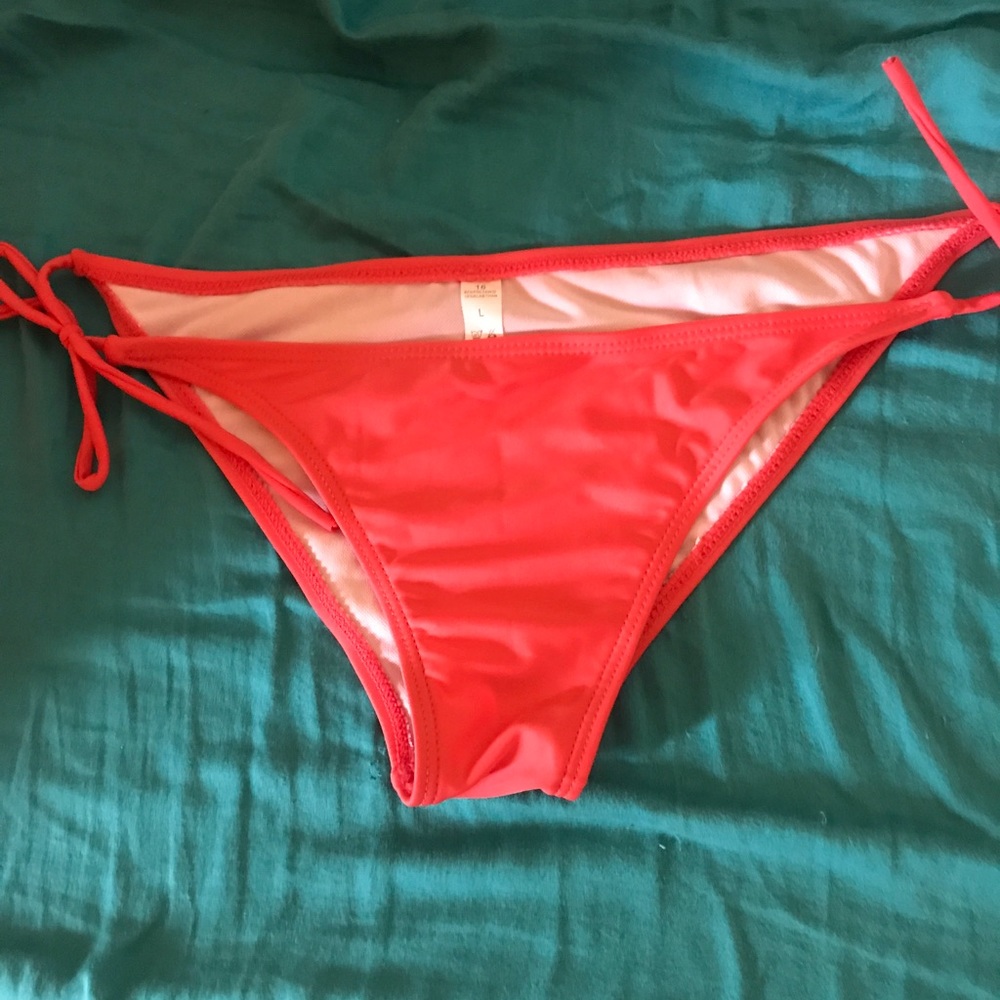 Cute coral swim bottoms