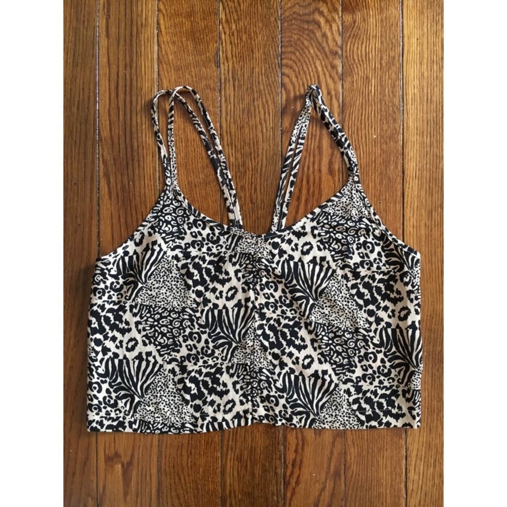 URBAN OUTFITTERS cropped tank