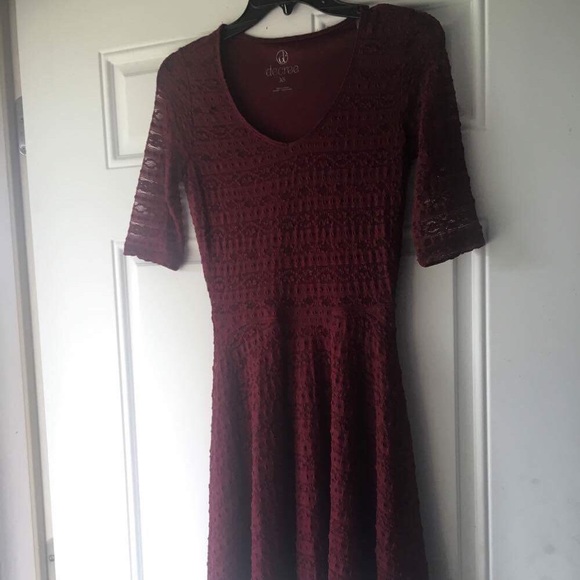 Maroon dress - Picture 1 of 1