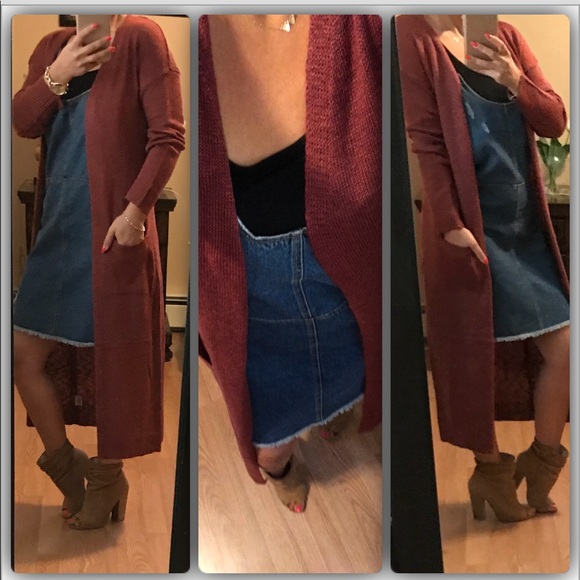 Dresses & Skirts - New🍁Distressed denim overall dress