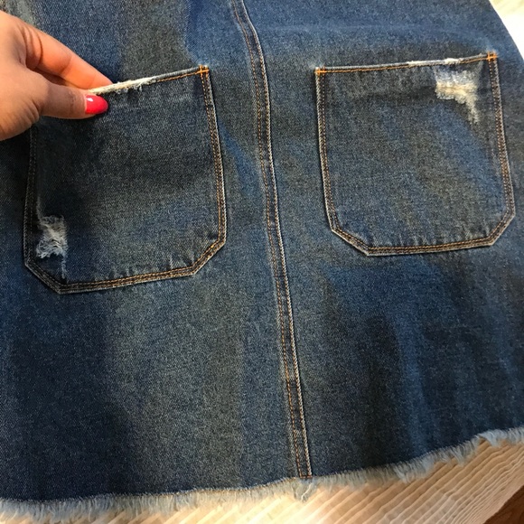 New🍁Distressed denim overall dress - Picture 7 of 8