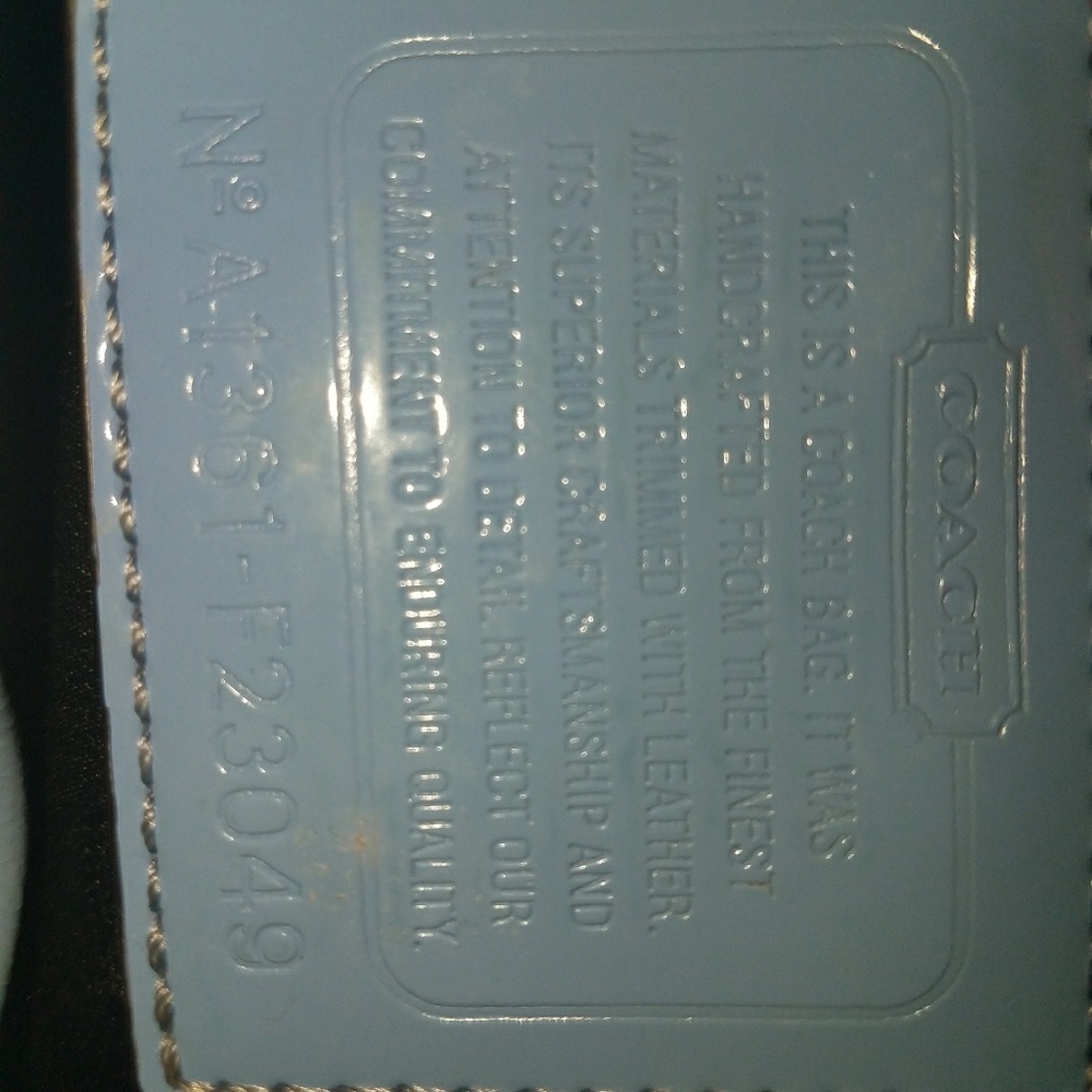 Coach purse - Picture 3 of 4