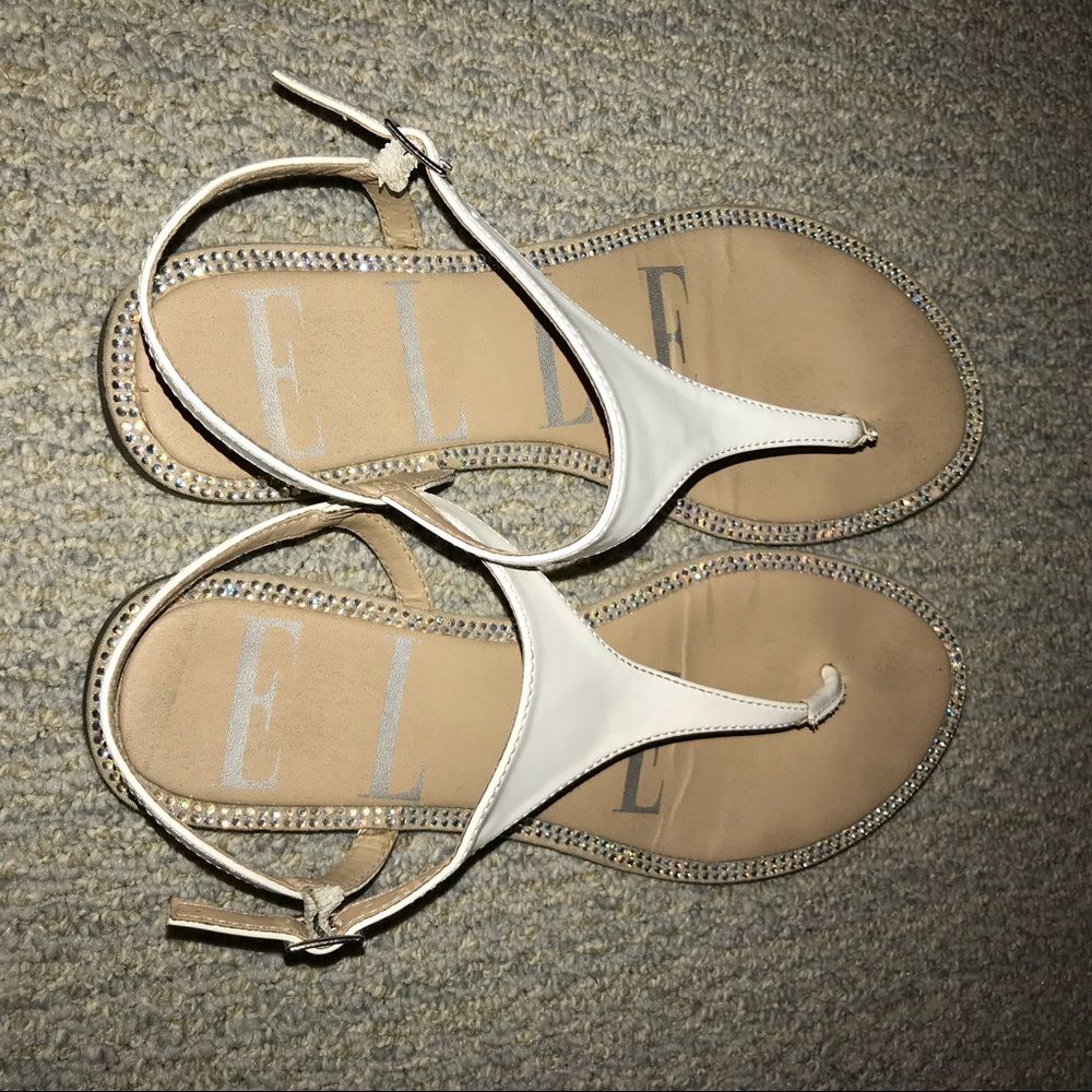 Elle sandals