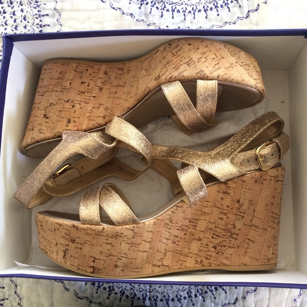Stuart Weitzman Sand Mini Glitter Wedges (size 10)