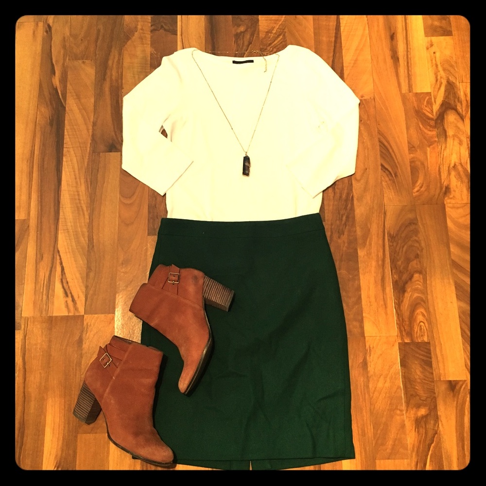 J. CREW skirt, 💚dark green. Great for fall/winter