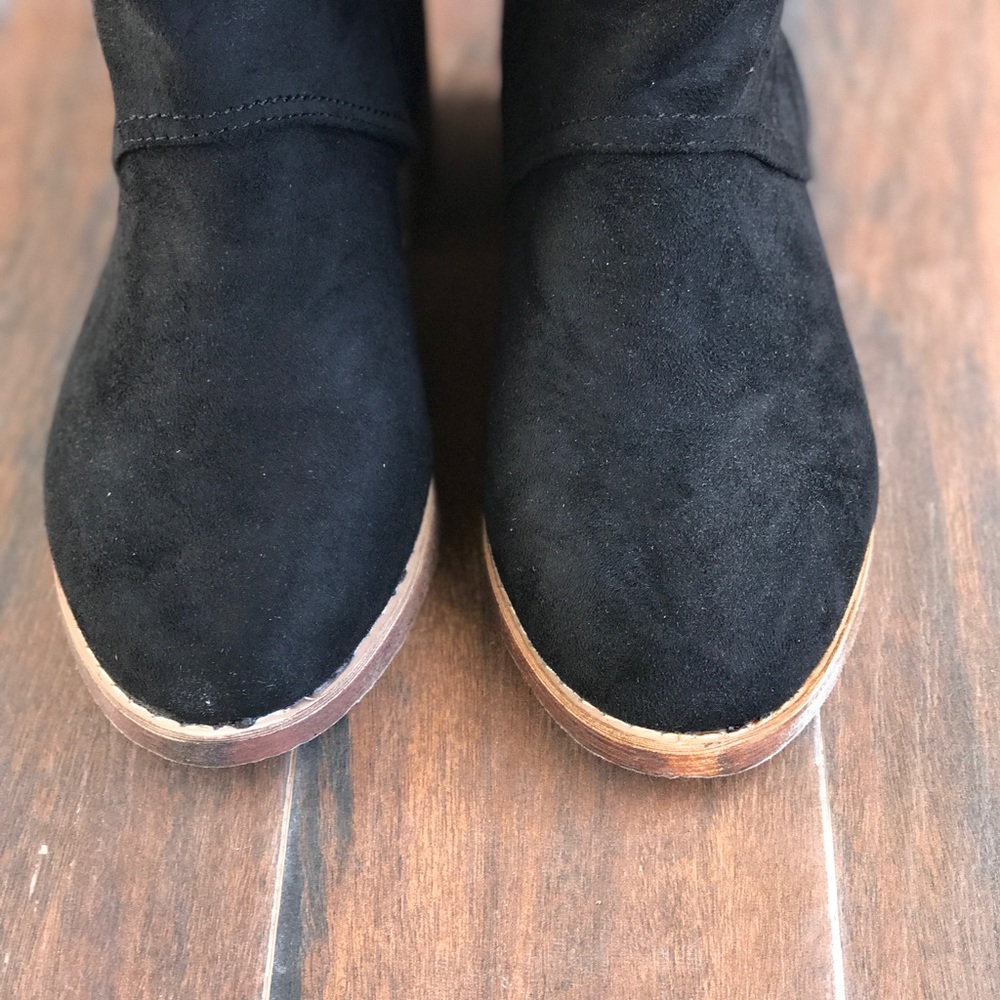 Black Buckle Threat Mid Shaft Ankle Boots - Picture 3 of 6