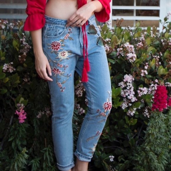 I need you baby ❤️ embroidered bf jeans 👖 - Picture 1 of 3