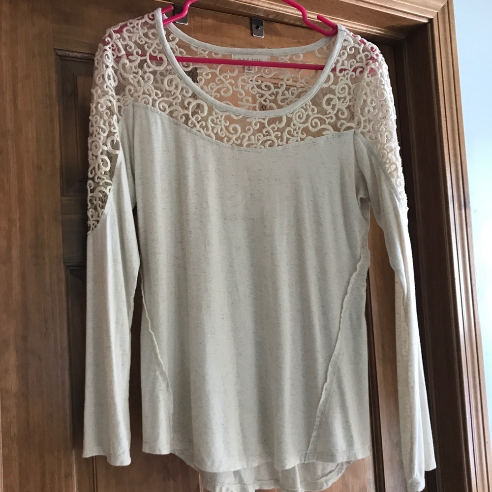 Black swan lace top size small