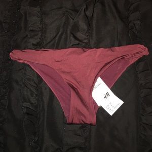 BURGUNDY BIKINI BOTTOMS 🌺