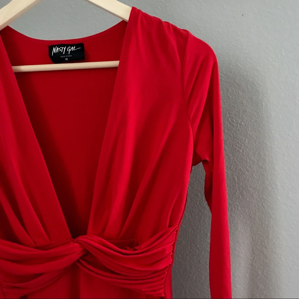 Plunging Neck Ruched Dress - Picture 6 of 8