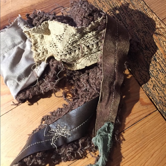 Upcycled bandana-esque scarf - Picture 2 of 8