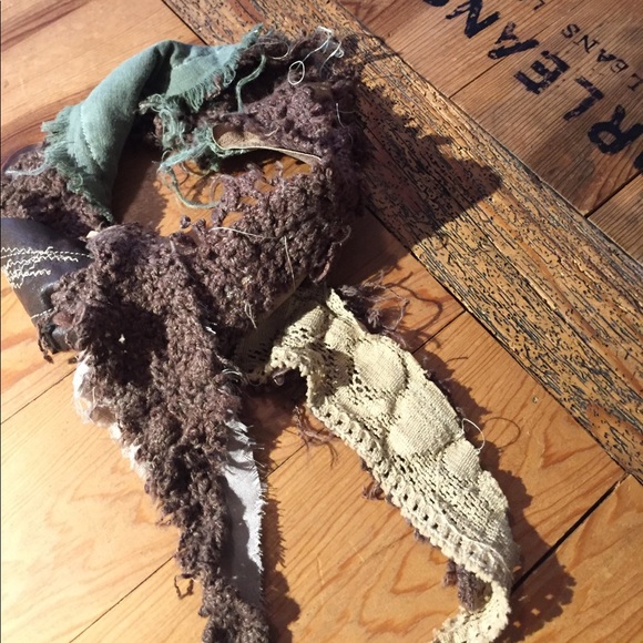 Upcycled bandana-esque scarf - Picture 7 of 8