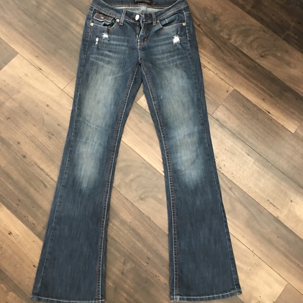 Boot cut jeans