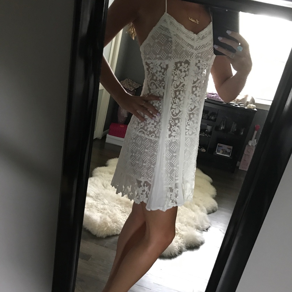 White lace dress