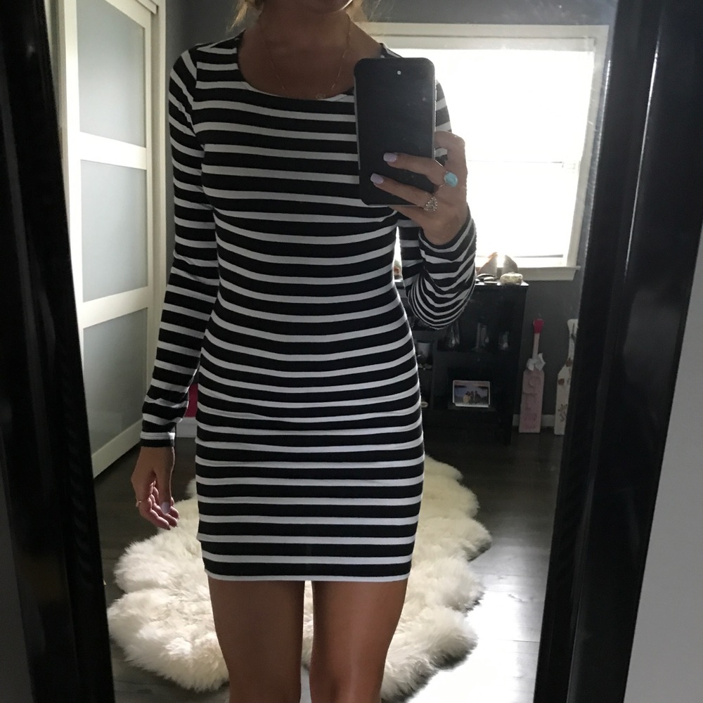 Stripped long sleeve dress