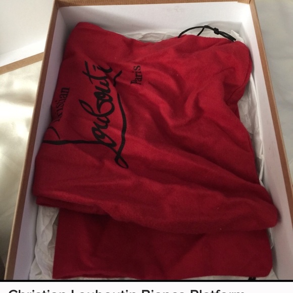 Christian louboutins bianca pumps - Picture 4 of 5