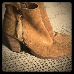 Leather boots with 3" heel