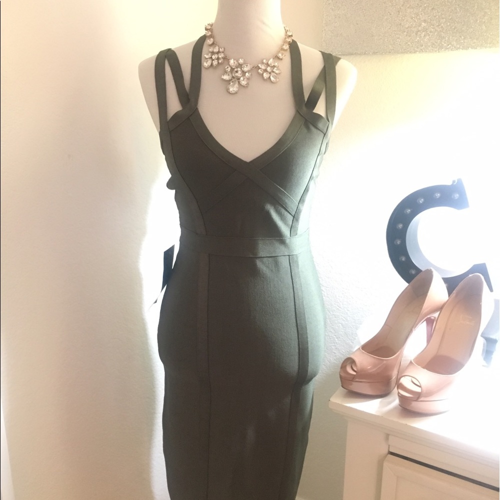 Bcbg bodycon bandage dress - green