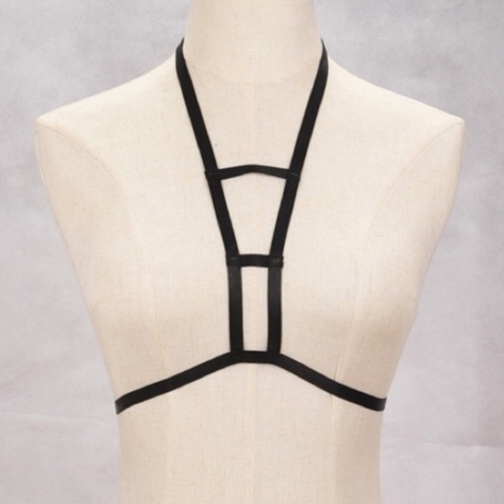 RESTOCKING! 'Maya' Ladder Harness - Picture 2 of 4