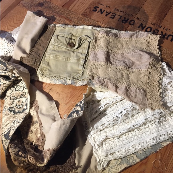 Upcycled lace/cargo scarf // Fallen Angel - Picture 5 of 8