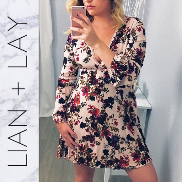 Valentine’s Day Flirty Floral Long Sleeve Dress - Picture 5 of 5