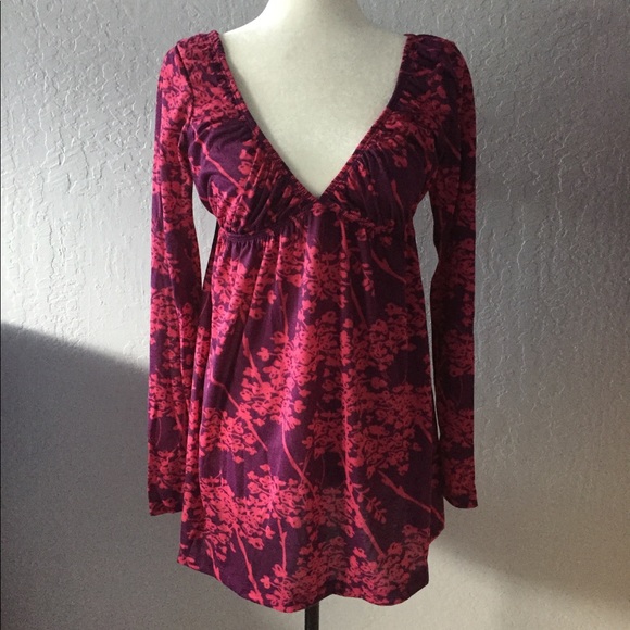 Miss Chievous Dresses & Skirts - Boho empire v neck dress tunic long sleeves