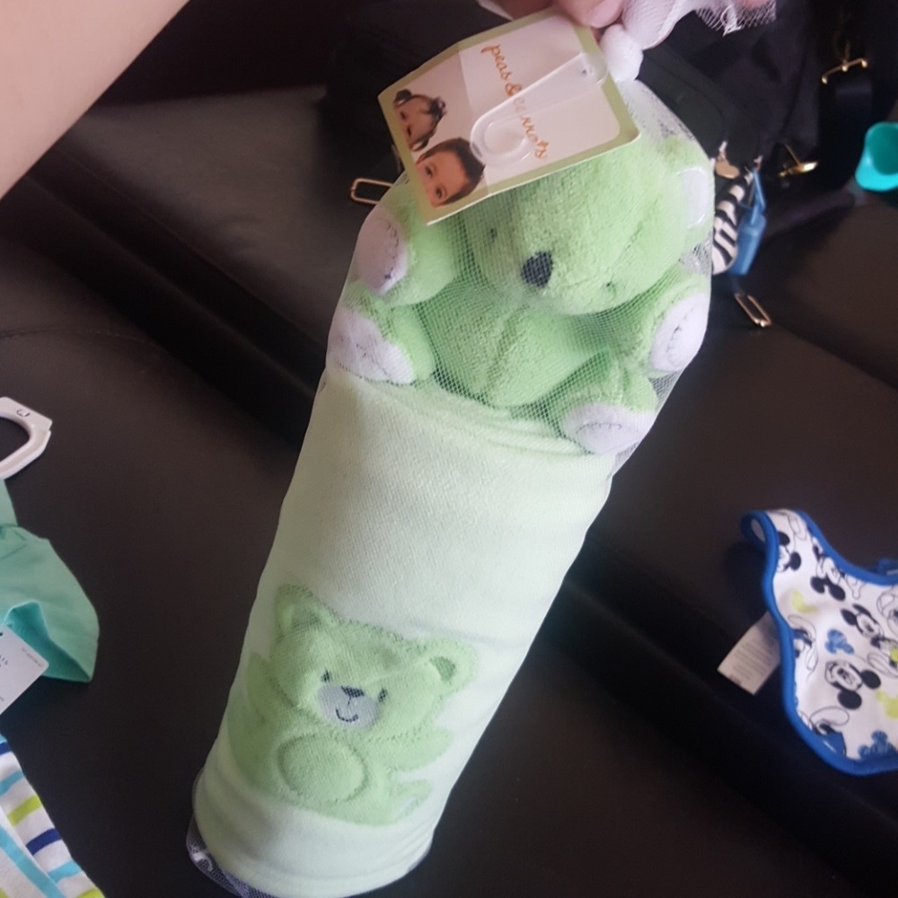 Baby soft blanket and plush toy