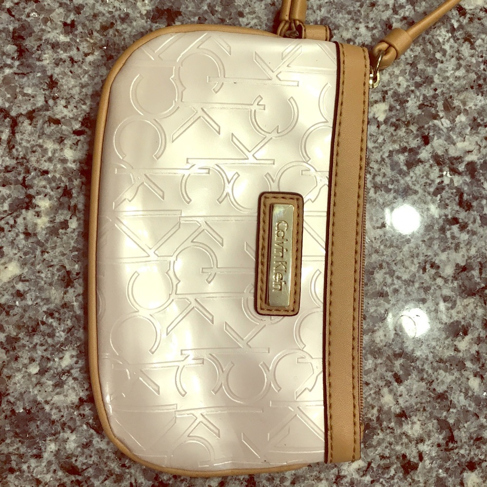 Wristlet