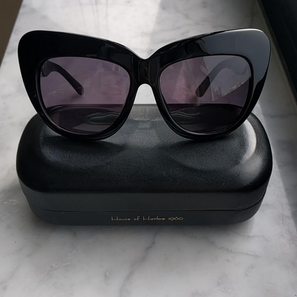 House of Harlow 1960 Chelsea Sunglasses