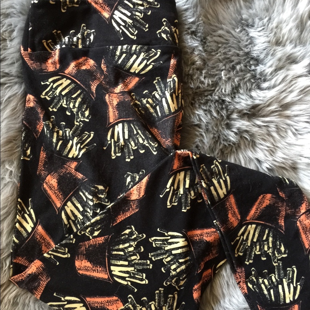 LuLaRoe TC Unicorn French Fry print Leggings