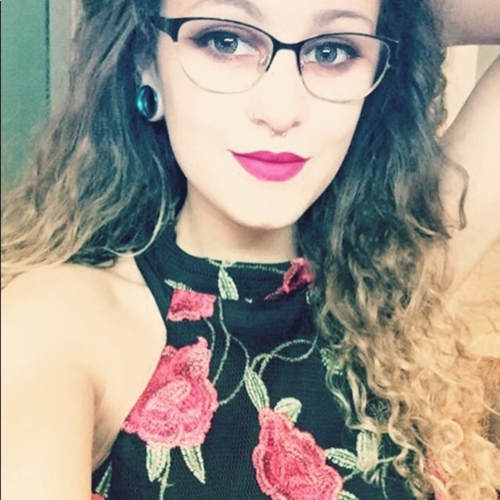 Meet your Posher, Taylor