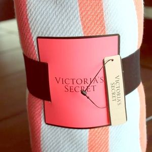 NWT Victoria Secret beach towel