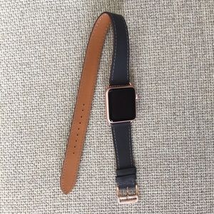 Rose gold double tour Apple Watch band (38mm)