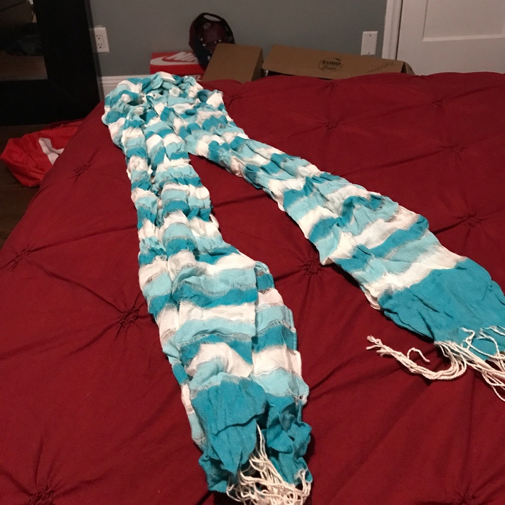 Scarf