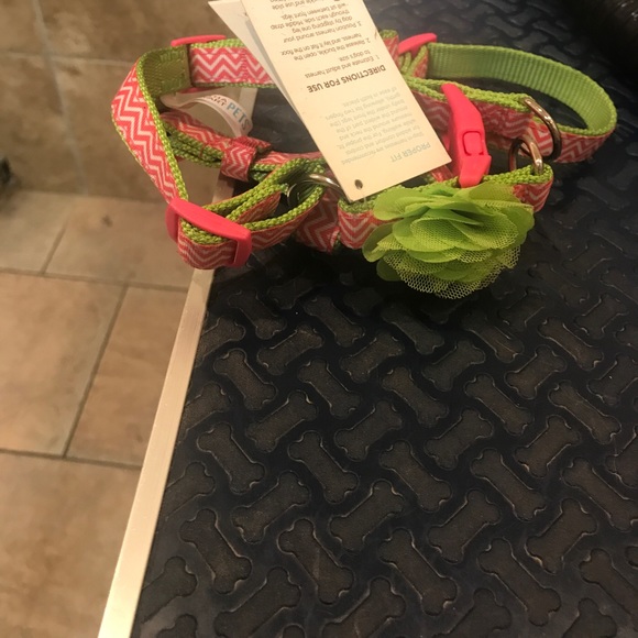 Harnesses leashes collars variety patterns/sizes - Picture 6 of 8