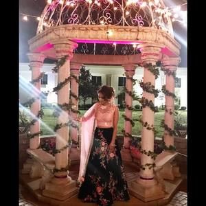 Meet your Posher, Jenny