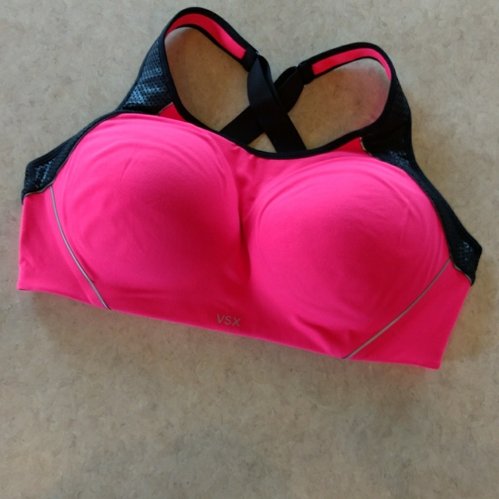 Sports bra