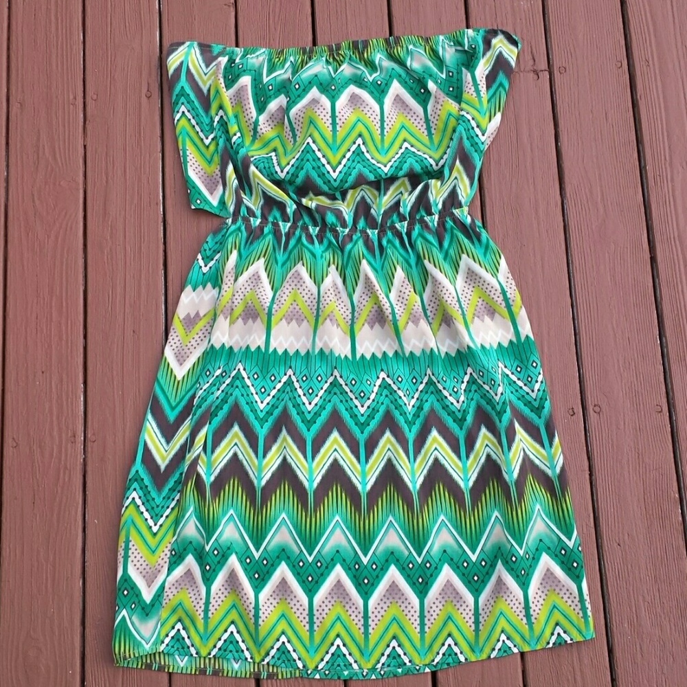 Strapless chevron Aztec mini dress