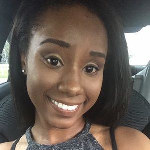 Meet your Posher, Cierra