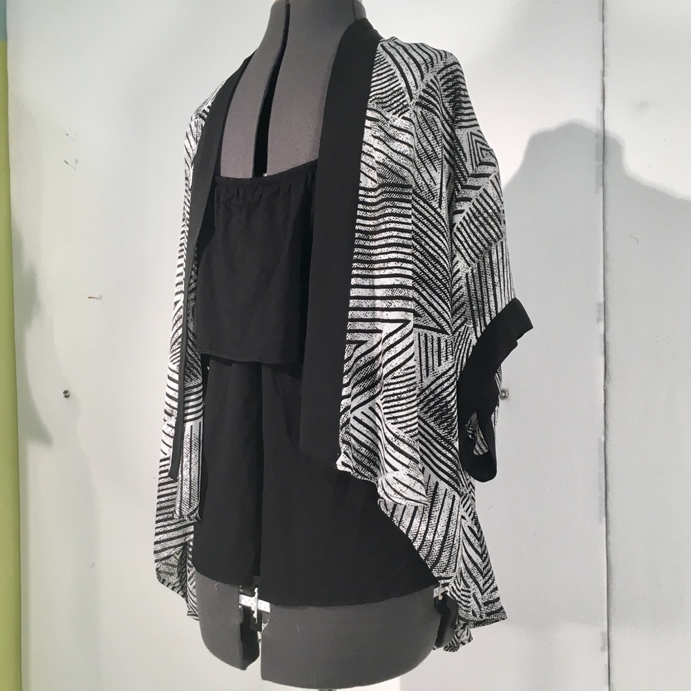 Urban Outfitters kimono cardigan worn only ONCE!