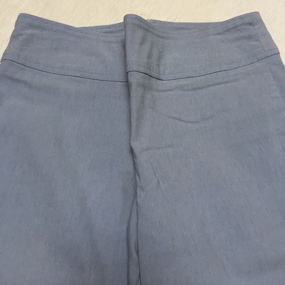 Necessary objects stretch capris - Picture 2 of 3