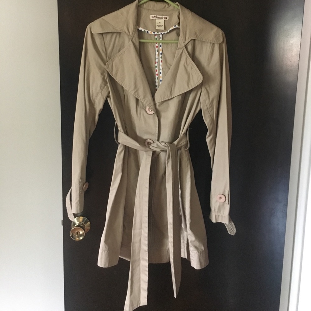 Trench coat!